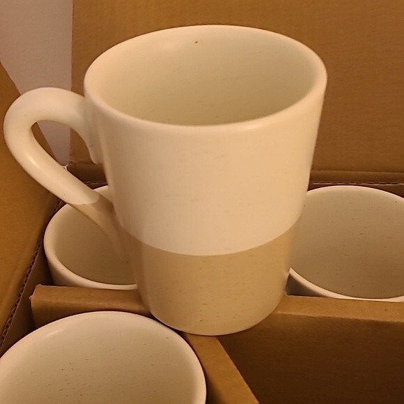 Short Stories Set of 4 Ceramic Stoneware Mugs Cream & Tan - Picture 1 of 6